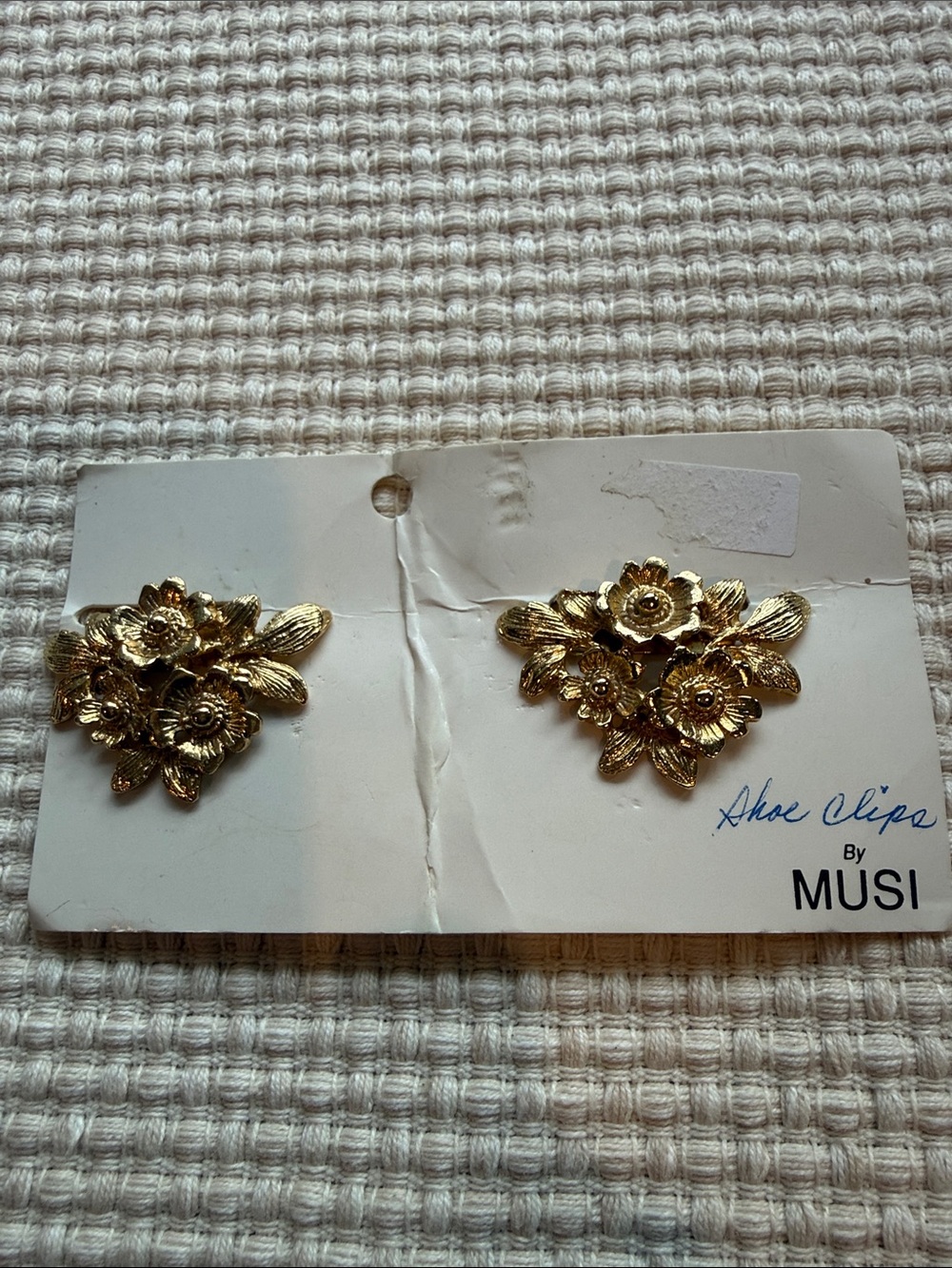 VTG MUSI GoldTone Floral Flower Shoe Clips